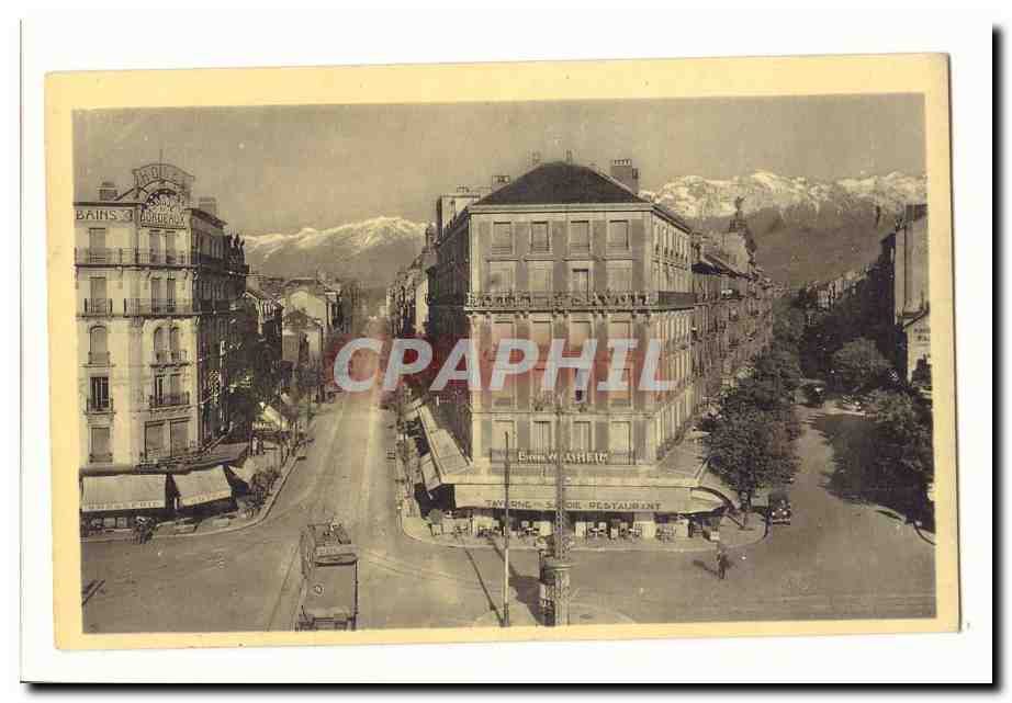 Bains de Bureaux — Avenue principale avec montagnes en arrière-plan — CPAPHIL