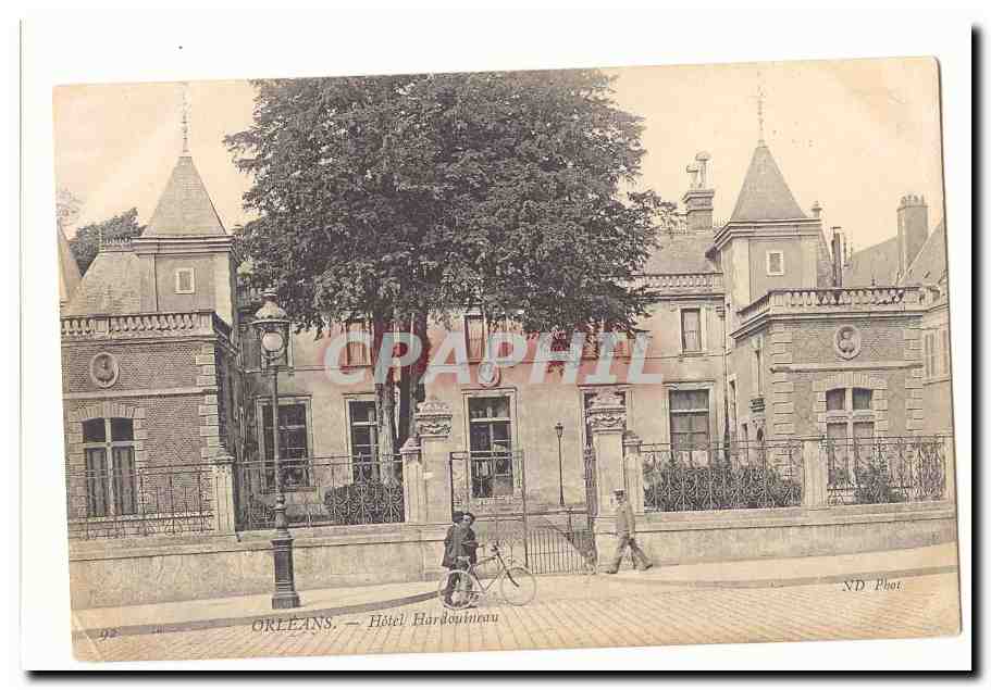 Orleans CPA Hotel Hardouineau (cycliste)