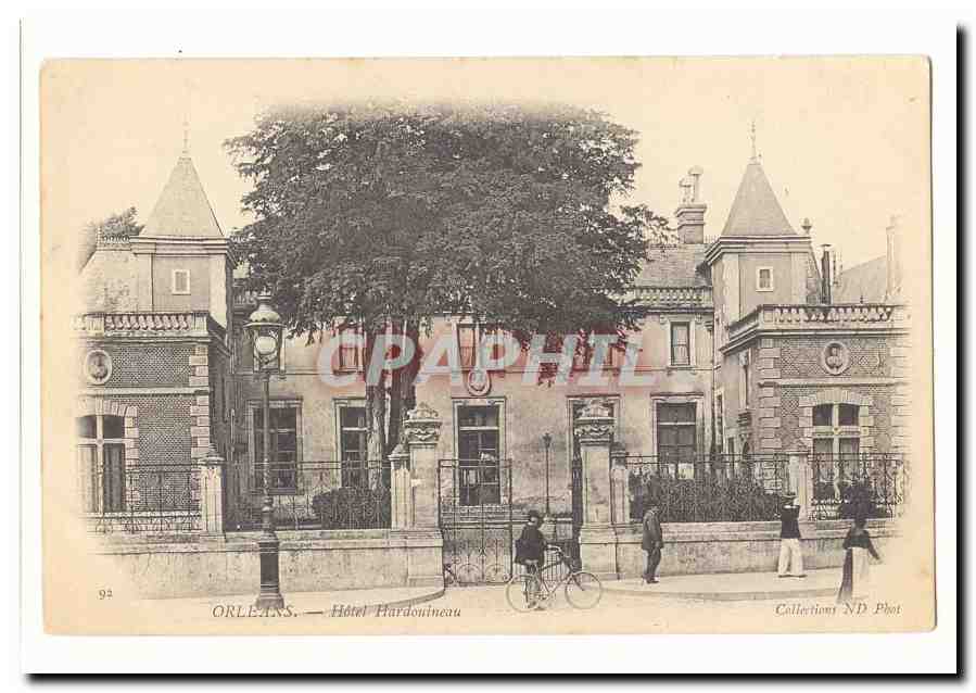 Orleans CPA Hotel Hardouineau (cycliste)