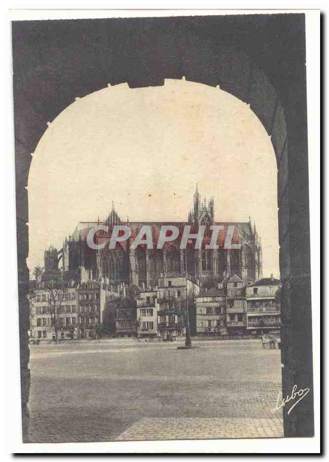 Metz CPA Place de la Comedie avec la cathedrale