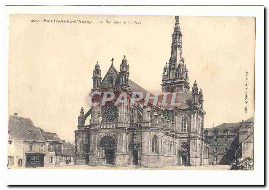 Sainte Anne d'Auray CPA La basilique et la place