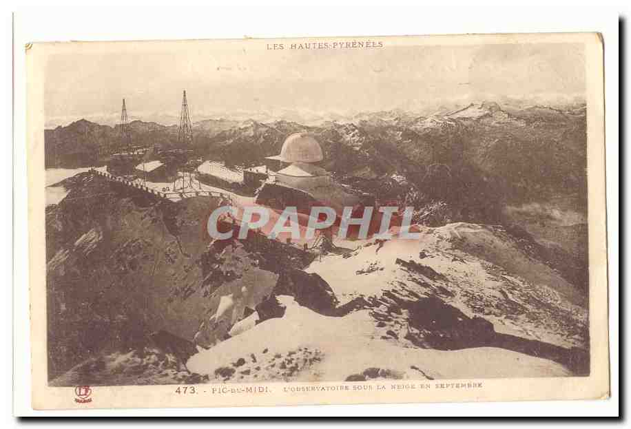 Pic du Midi CPA L'observatoire sous la neige en septembre