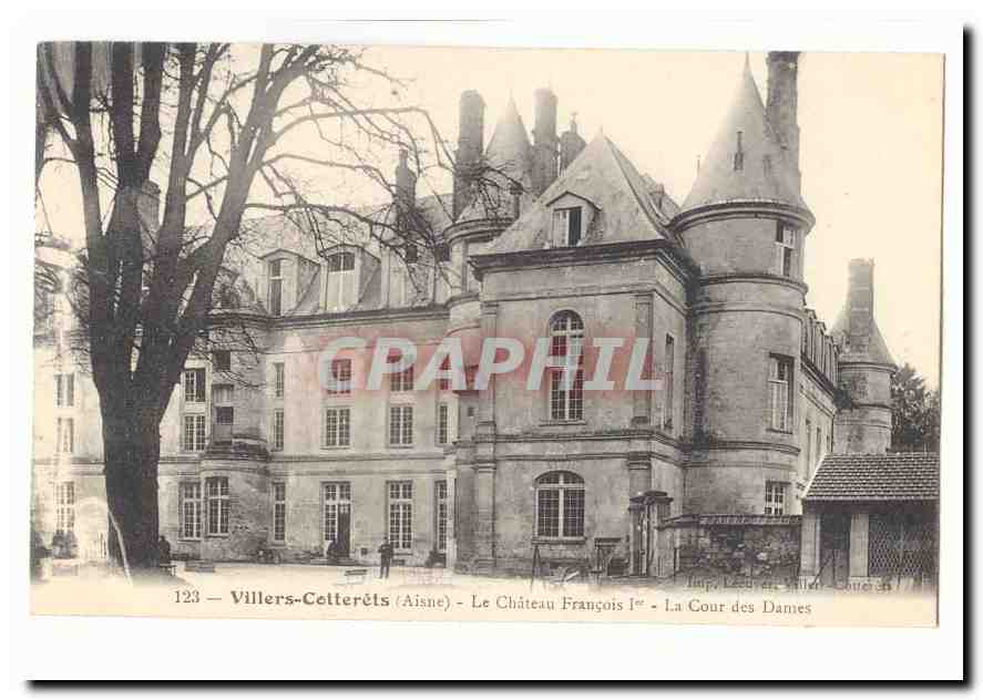 Villers-Cotterêts (Aisne) — Schloss Franz I. — Die Damenhof