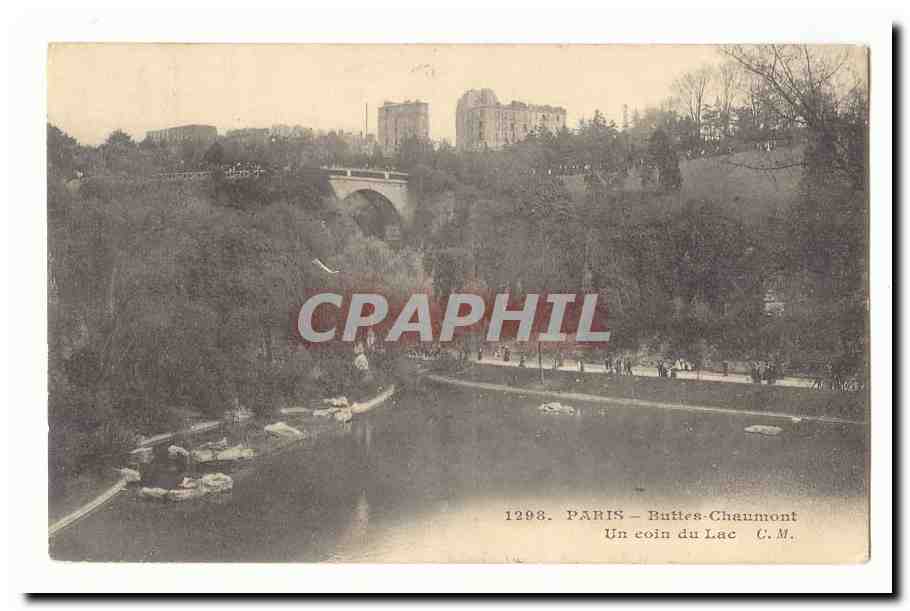 Paris (19eme) CPA Buttes Chaumont Un coin du lac