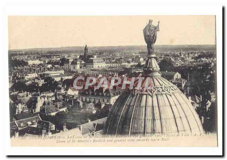 Tours CPA Le Dome de la basilique et vue generale vers l'hotel de ville