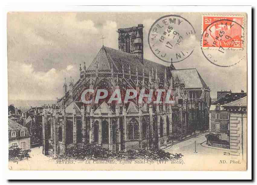 Nevers CPA La cathedrale Eglise Saint Cyr