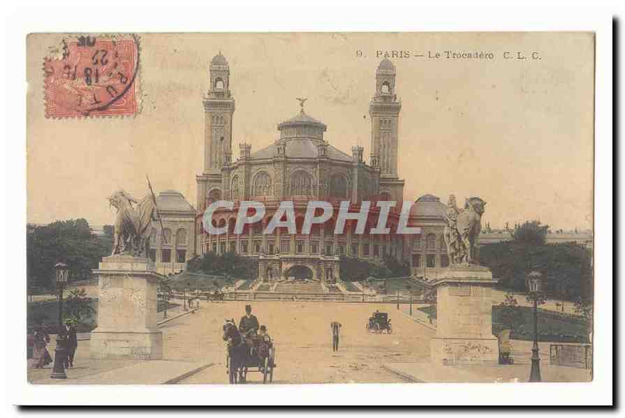 Paris (8eme) CPA le Trocadero