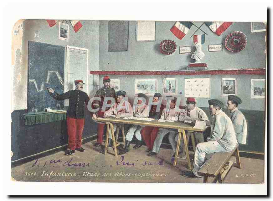 CPA Infanterie Etudes des eleves caporaux (militaria soldats)