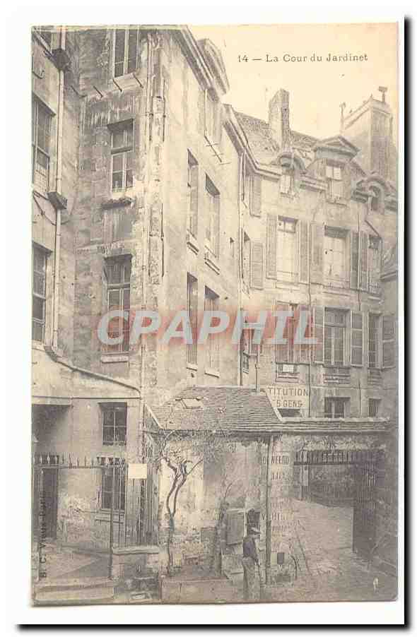 The Courtyard of Jardinet — Paris — Publisher R. C. Varenne, no. 14