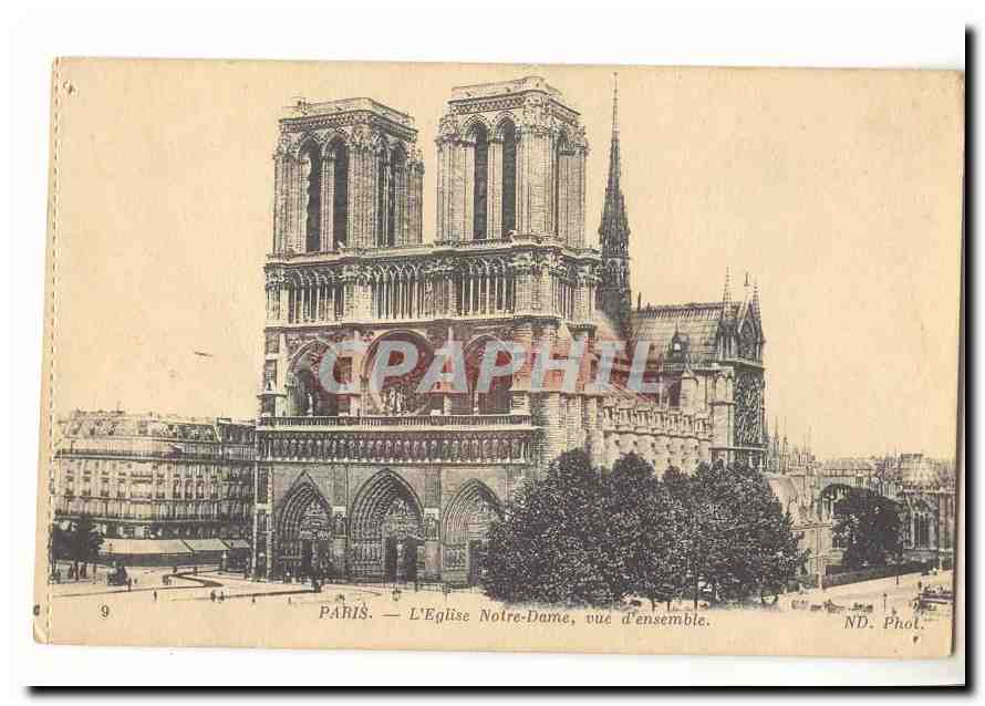 Paris (4eme) CPA L'eglise Notre Dame vue d'ensemble