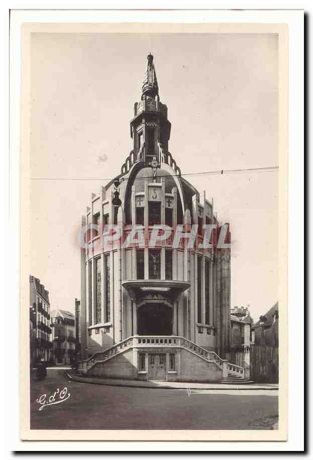 Vichy CPA Eglise Notre Dame des Malades