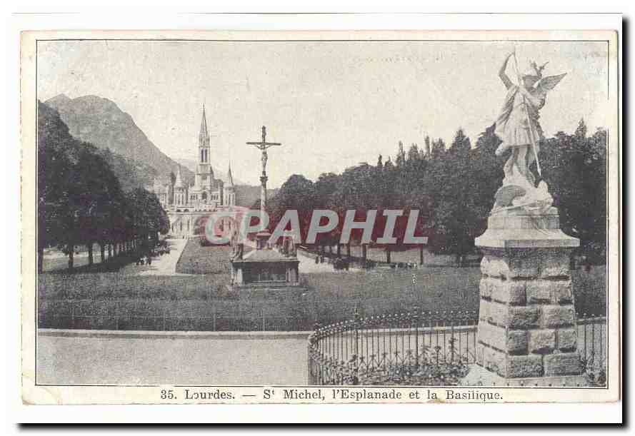Lourdes CPA St Michel l'esplanade et la basilique