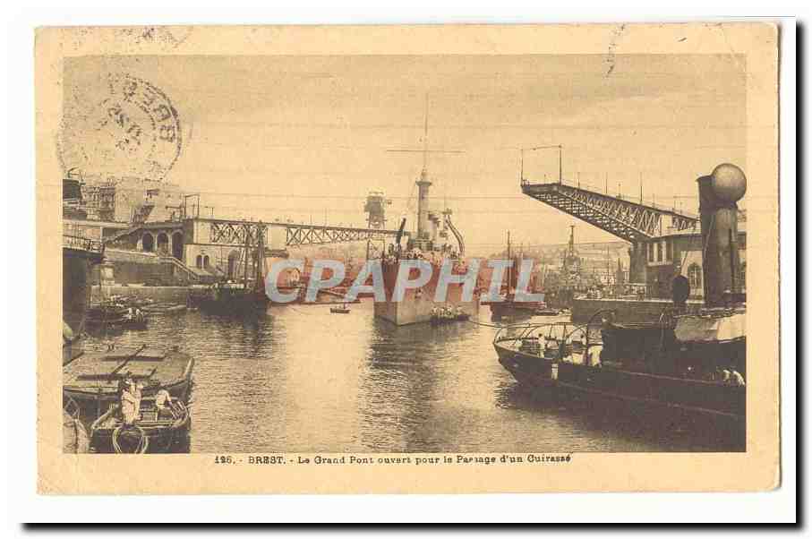 Brest CPA Le grand pont ouvert pour le passage d´un cuirasse
