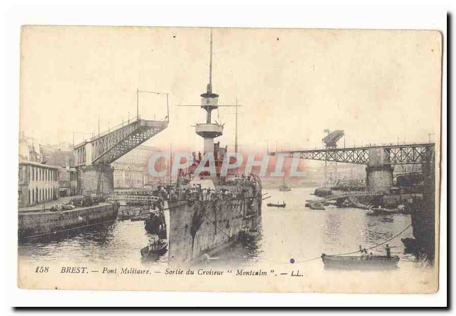 Brest CPA Pont militaire Sortie du croiseur Montcalm