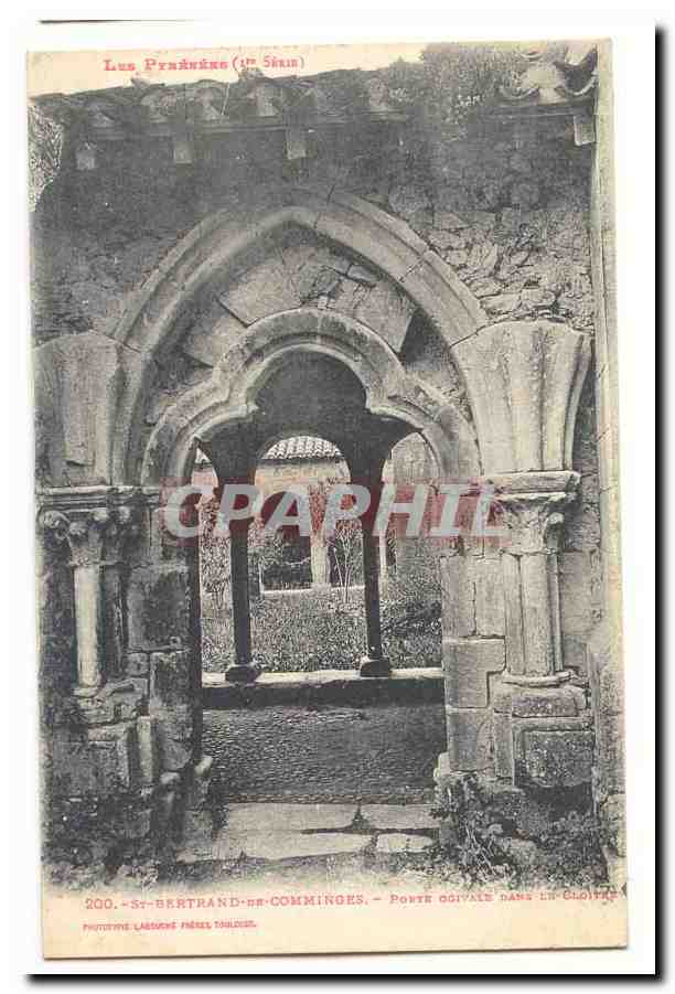 Saint Bertrand de Comminges CPA Porte ogivale dans le cloitre
