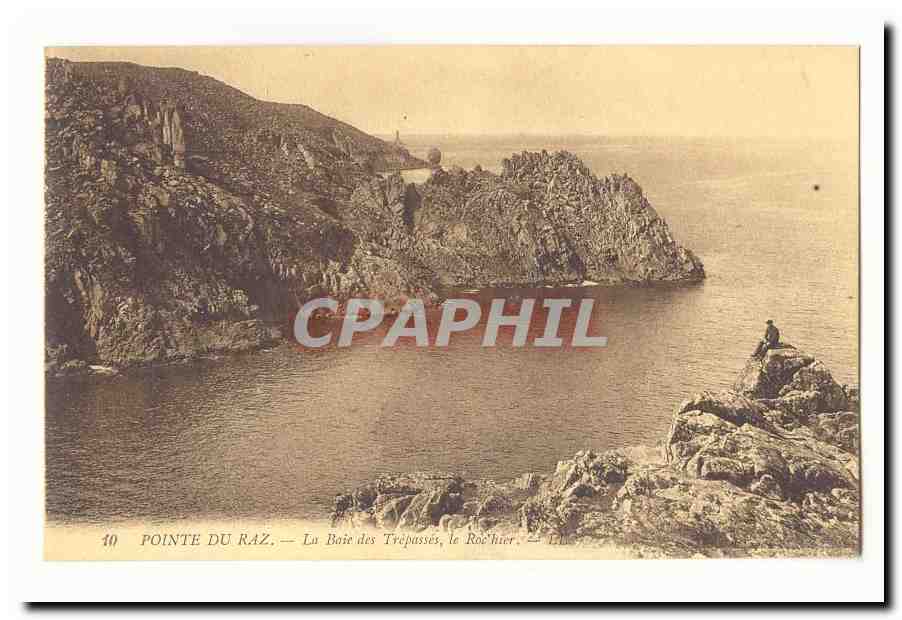 Pointe du Raz CPA Baie des Trepasses Le rocher