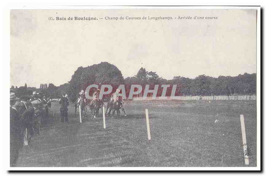 Bois de Boulogne CPA Champ de courses de Longchamps Arrivee d'une course (reproduction)
