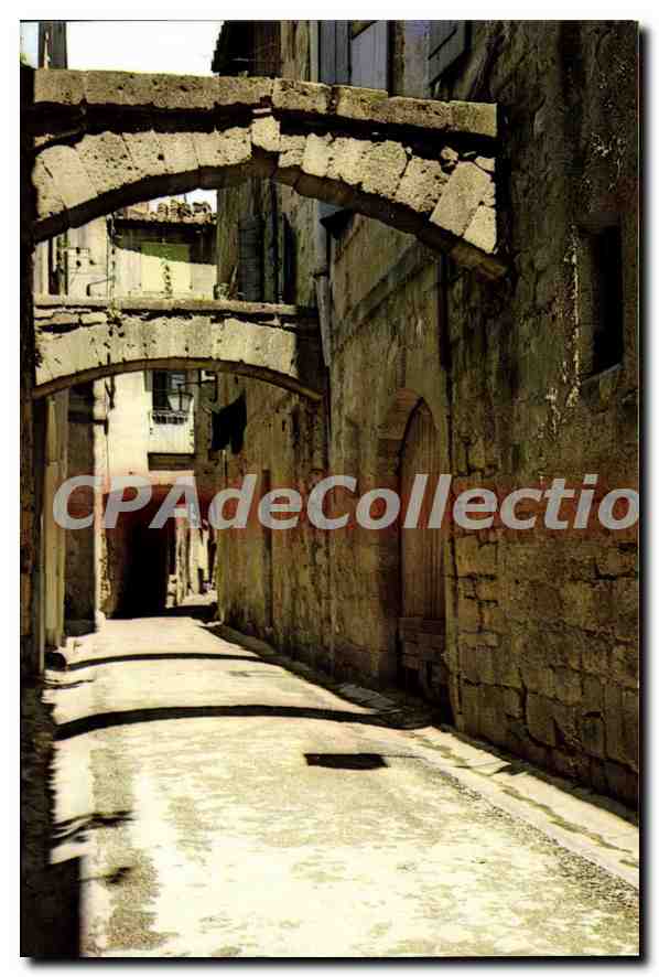 CPM Sommieres Une Vieille ruelle