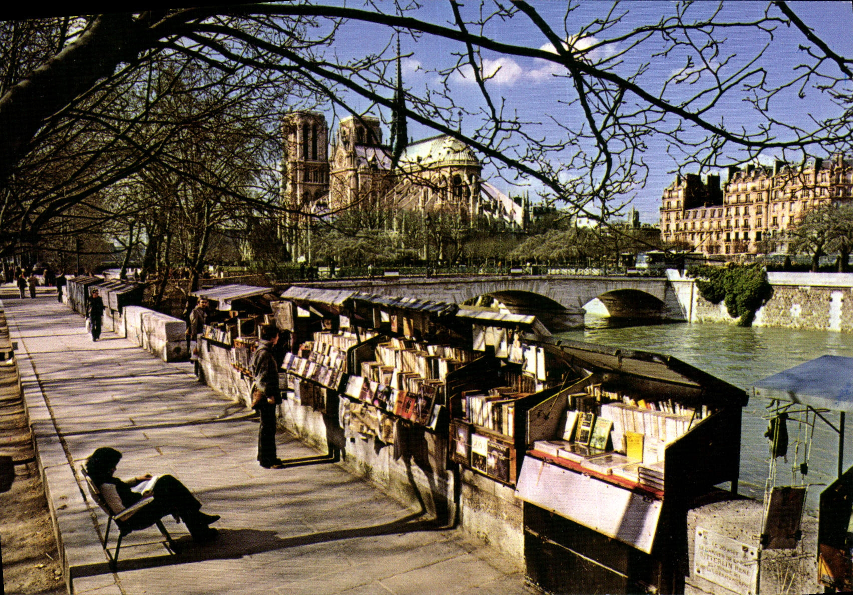 Notre-Dame y los Bouquinistas — Ediciones L'YNA - PARIS
