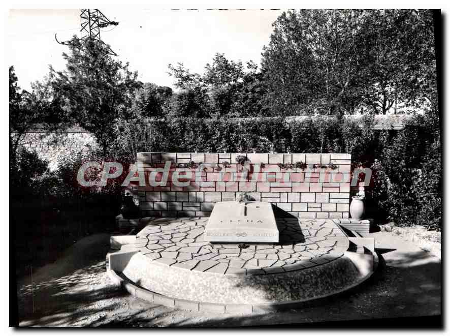 Tombe de la Reine Éléna — Montpellier (Hérault) — Éditions S.L. Lyon