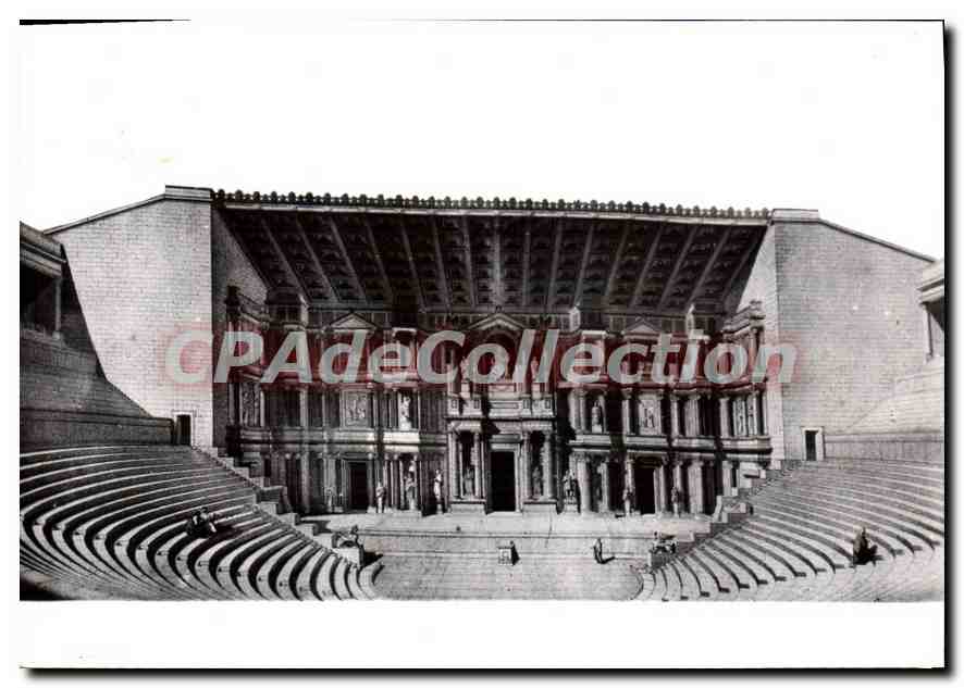 CPM Orange La Scene et les gradins du Theatre Antique Reconstitution a l'etat primitif par l'Archite