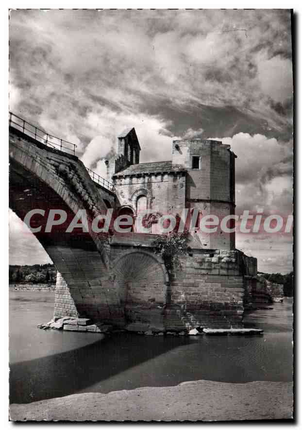 Avignon (Vaucluse) — La chapelle Saint-Nicolas sur l'une des piles du pont Saint-Bénézet (XIIe siècle) — Éditions SL Lyon