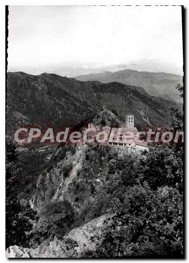 CPM Le Roussillon L'Abbaye de Saint Martin du Canigou Vue Generale