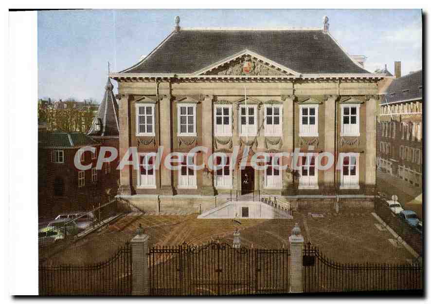 CPM Royal Gallery of Pictures in The Hague Built between 1633 to 1644 by the arcbitect Pieter Post a