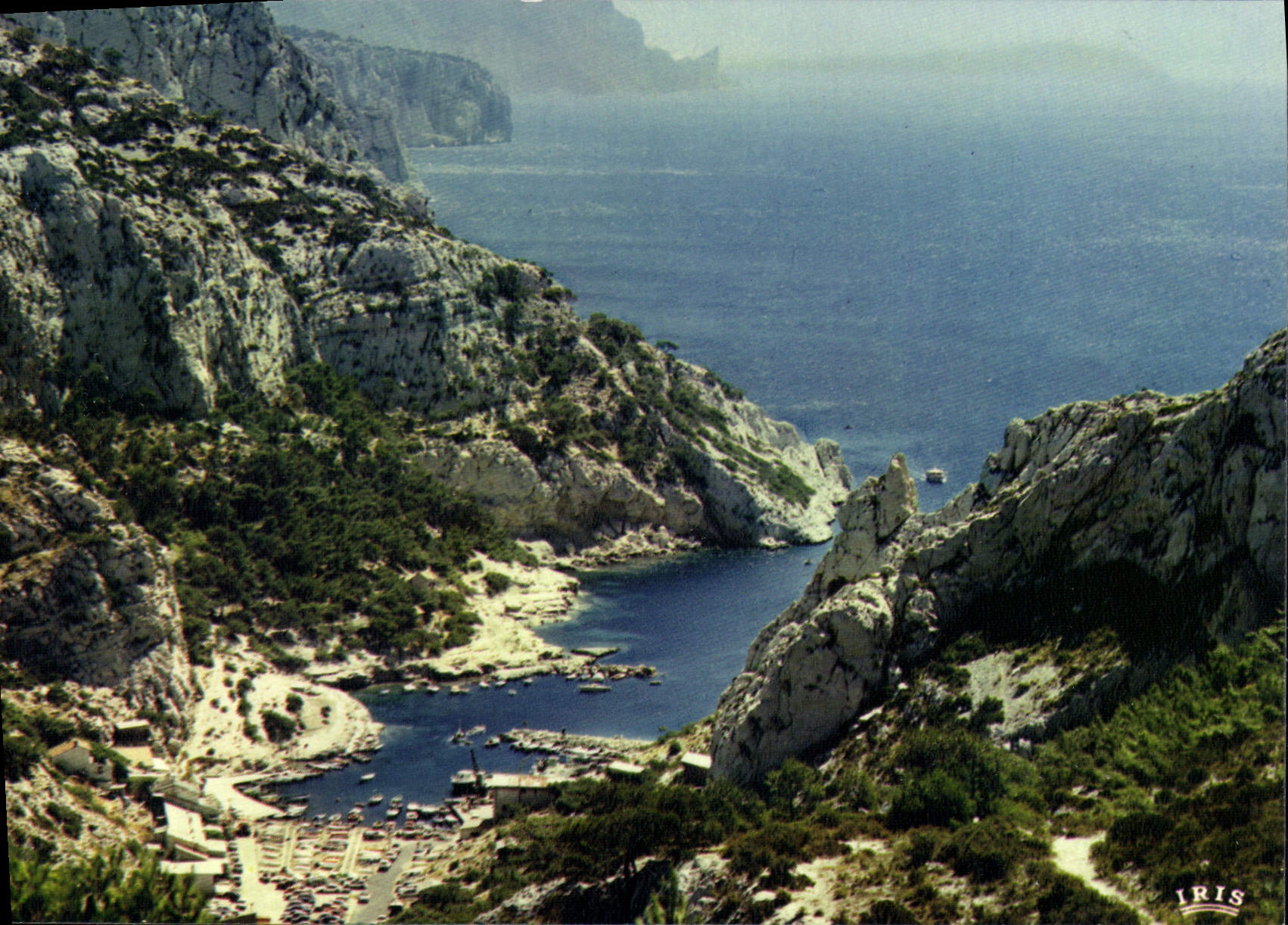Calanque de Morgiou — Provence — IRIS