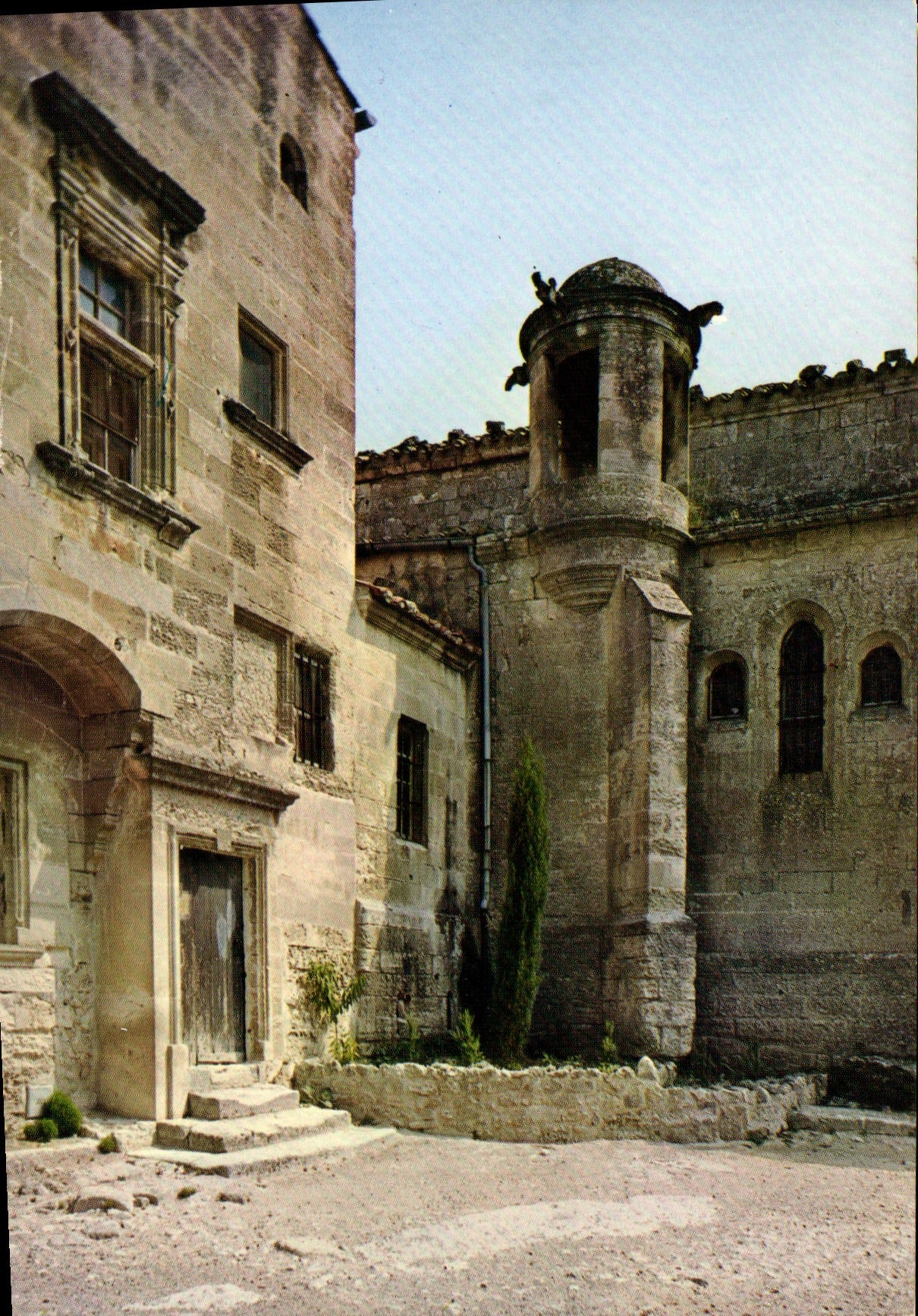 Les Baux-de-Provence — La Lanterne des Morts et Hôtel des Porcellets — Éditions Mar, Nice