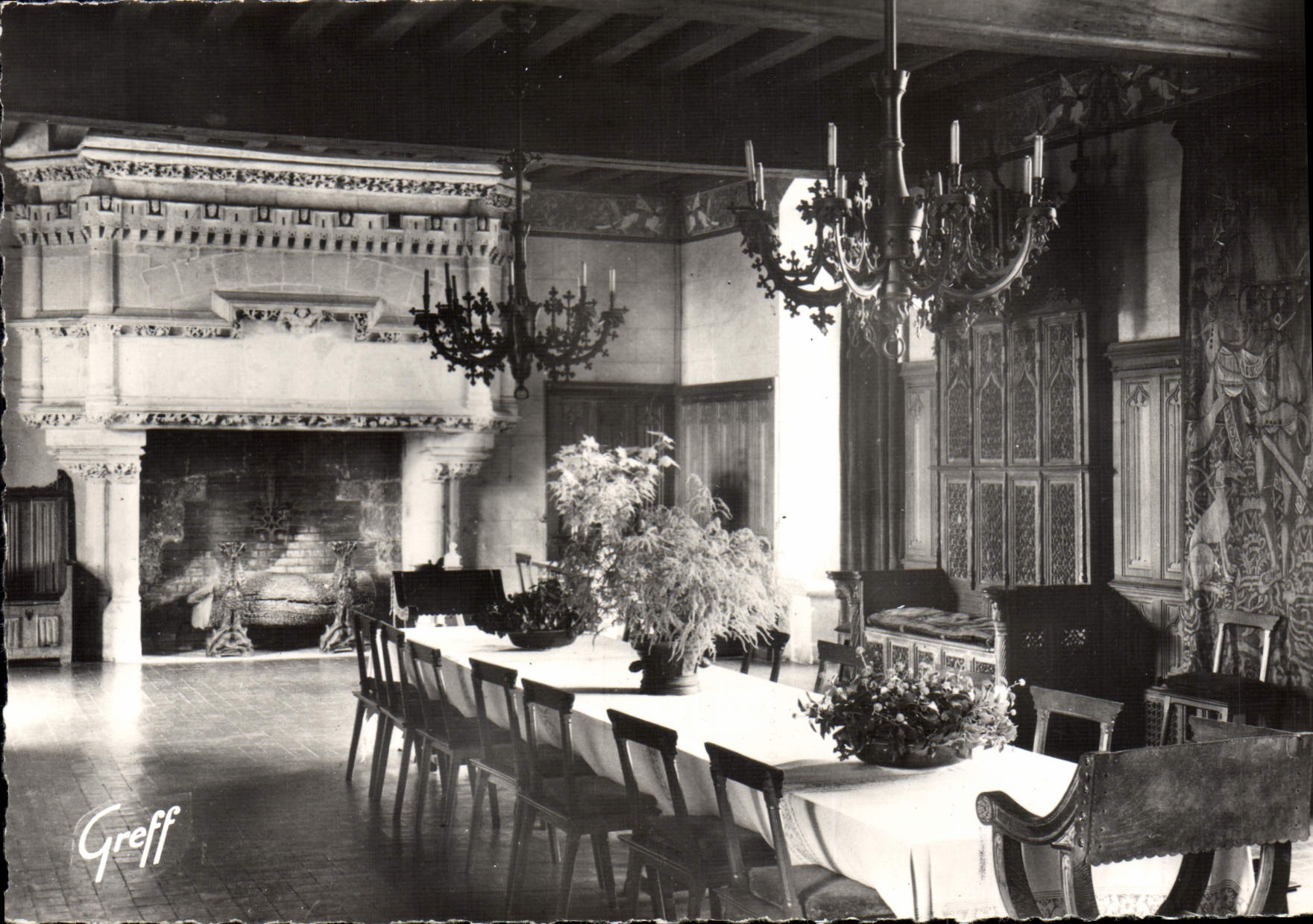 CPSM Langeais Le Chateau La Salle Des Gardes