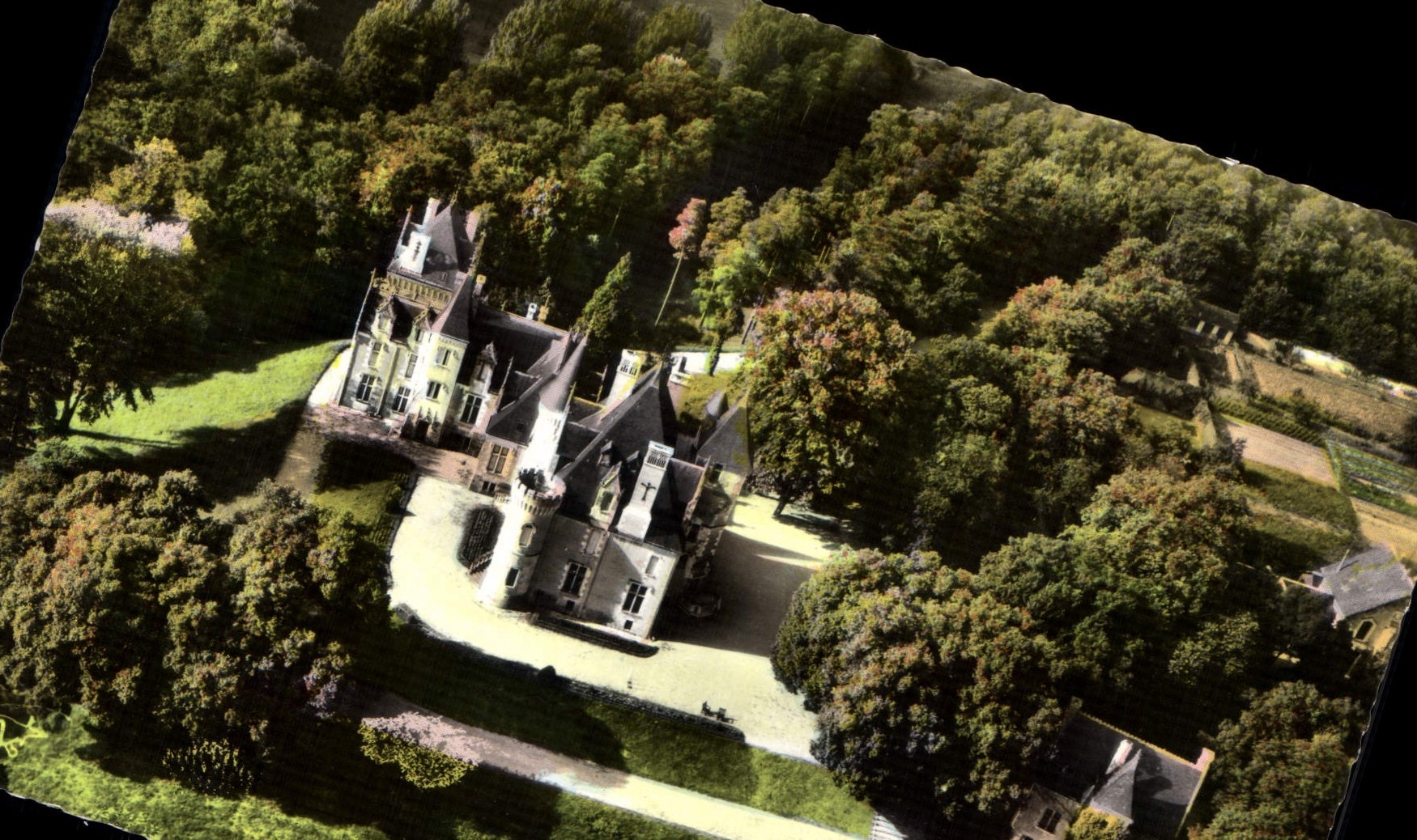 CPSM Monts Chateau De Cande Vue Aerienne