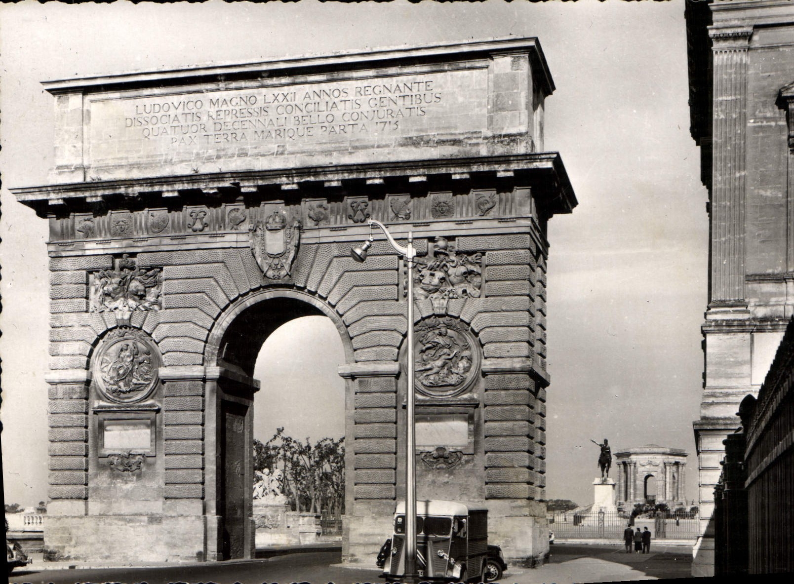 Montpellier — Arc de Triomphe — Éditions S.L. Lyon - Recto