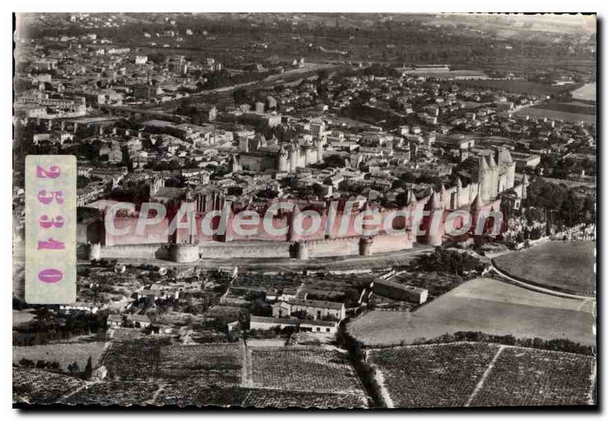 CPSM Carcassonne la Cite Vue Aerienne