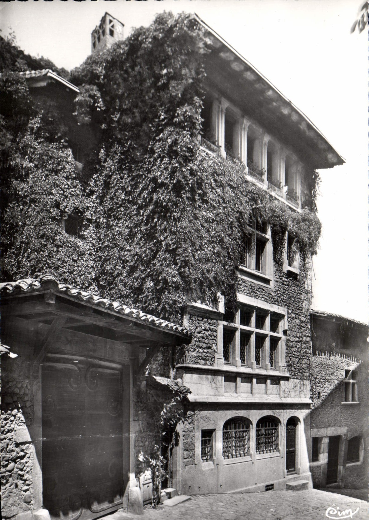 Pérouges (Ain) — Cité Médiévale — Maison restaurée par le Général Messimy — Éditeur CIMY - Anverso