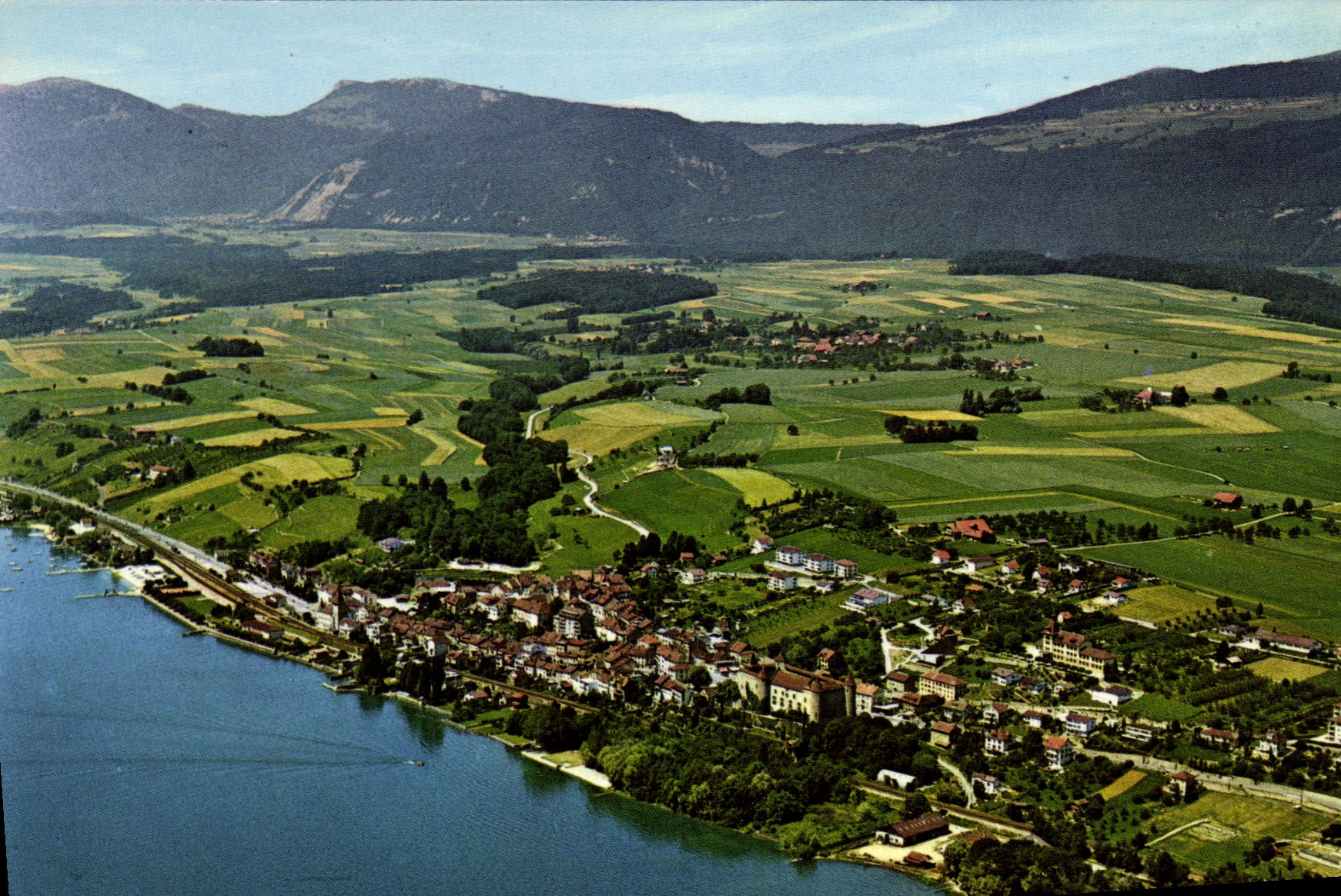 Grandson — Lac de Neuchâtel et le Jura — Édition Deviaz Baulme