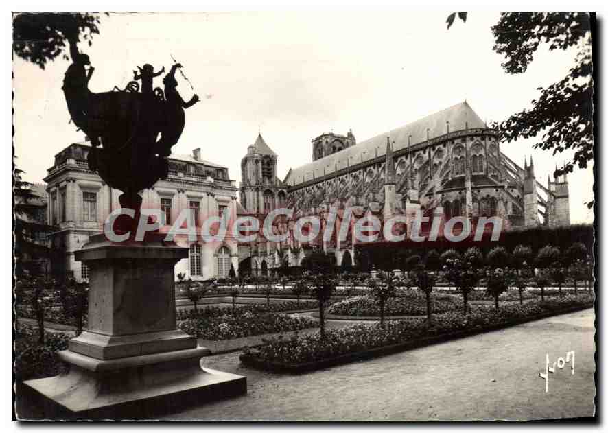 Bourges — Les Jardins de l'Archevêché et la Cathédrale — Éditions d'Art Française