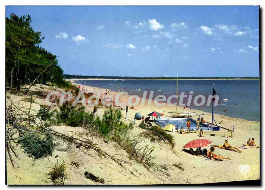Le Clapet (Charente-Maritime) — sonnige Bucht mit Booten und Sonnenschirmen — Verlag ARTAUD, Nantes