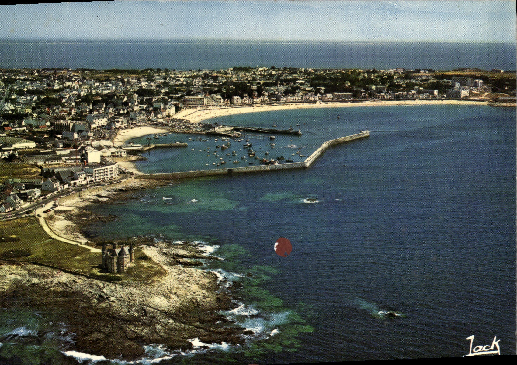 Le château de Bécherel et le port — Cliché Mory — Éditions d'Art Brezagne, n° 569