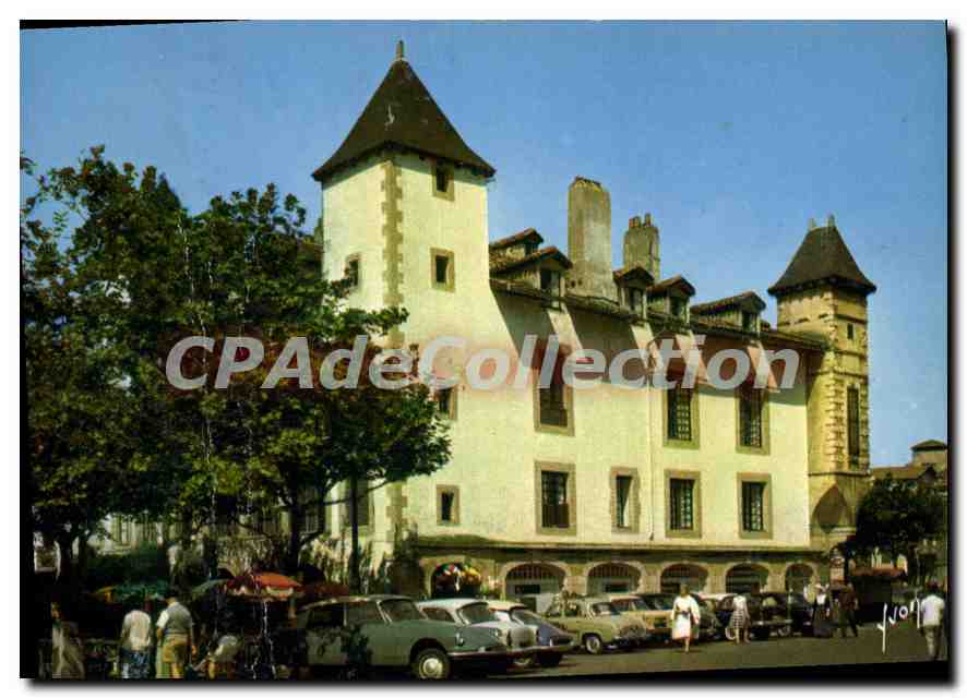 CPSM Couleurs et Lumiere de France Saint Jean de Luz B P Chateau Louis XIV