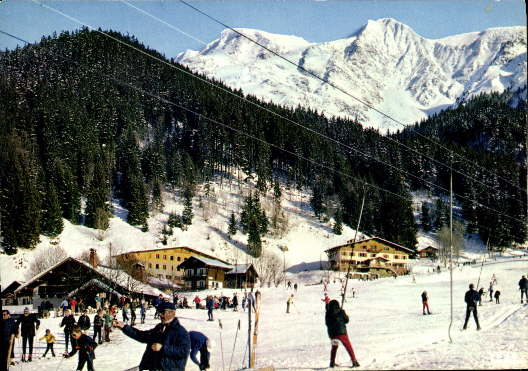 CPSM Les Contamines Montjoie La piste des Loyers Les Domes de Miage et la Berangere