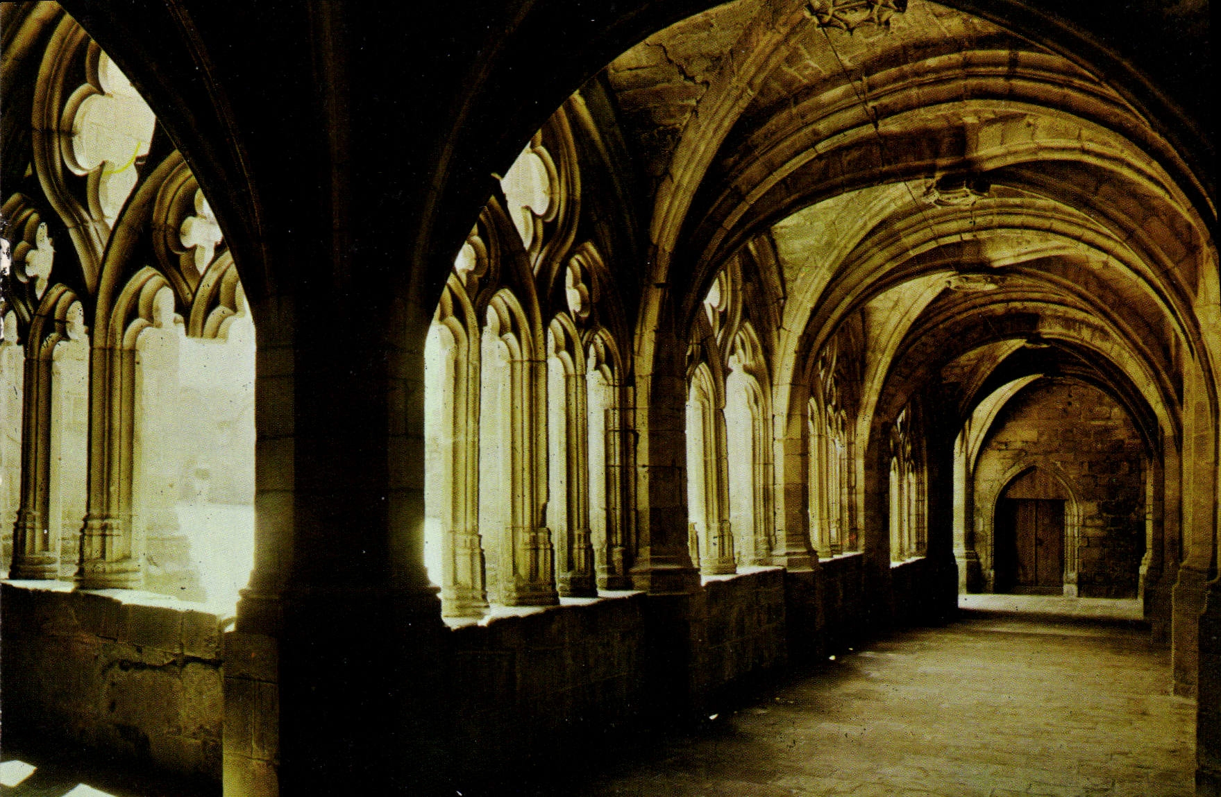 CPSM La Chaise dieu Hte Loire La Cloitre 