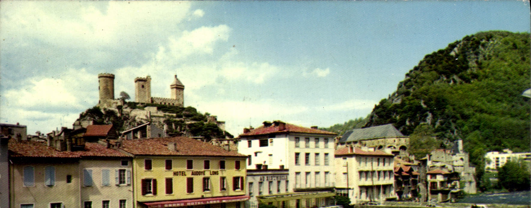 CPSM Les Pyrenees Ariegeoises Foix Le Pont vieux sur l'Ariege et le Chateau 