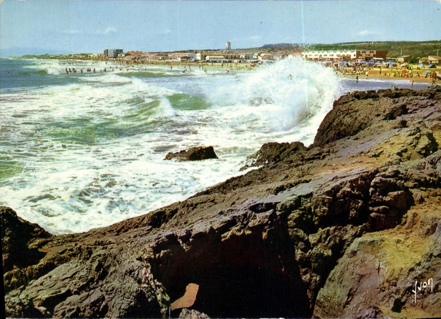CPSM Couleurs et Lumiere de France Saint Pierre sur Mer Aude Effet de vogue sur le Rocher Lavalliere