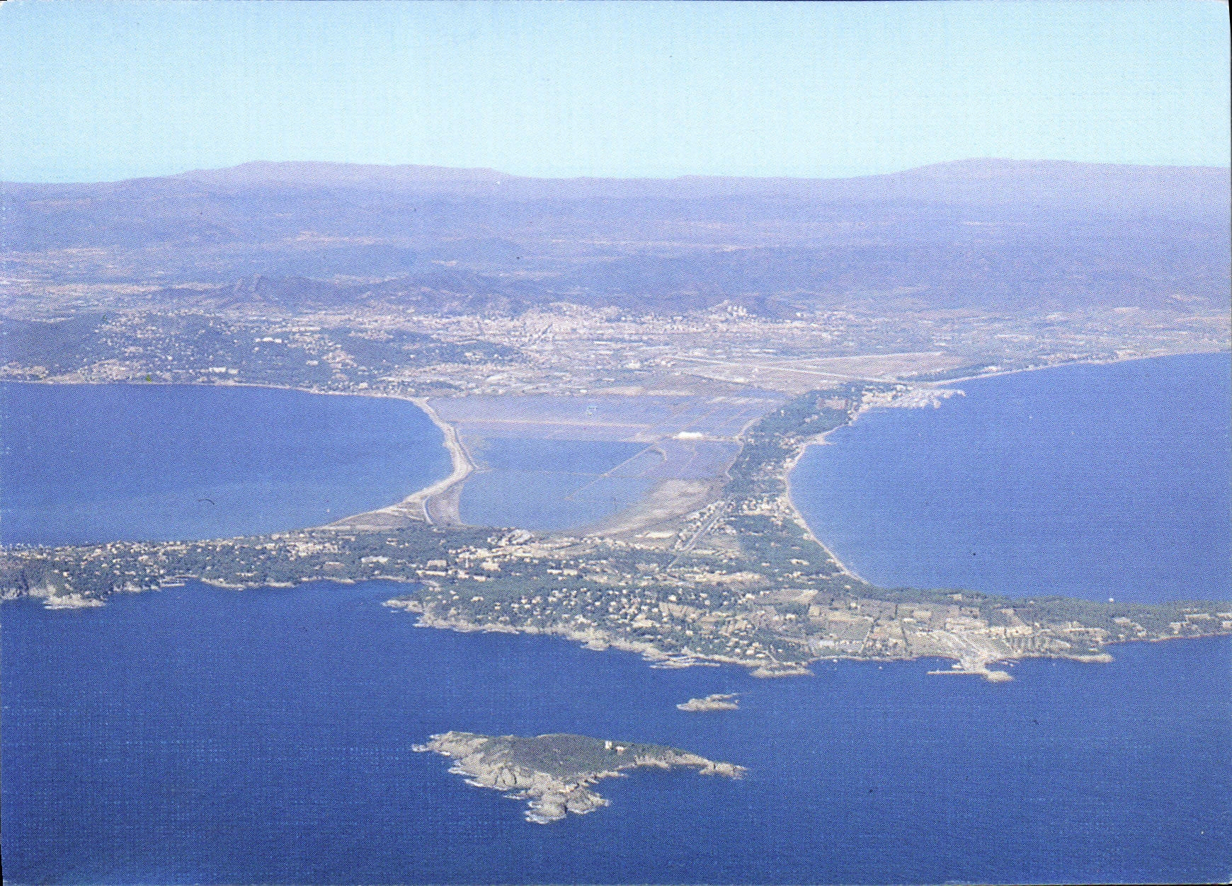 Hyères-les-Palmiers — Vue générale de la Presqu'île de Giens — Les Editions Aris, n°7711