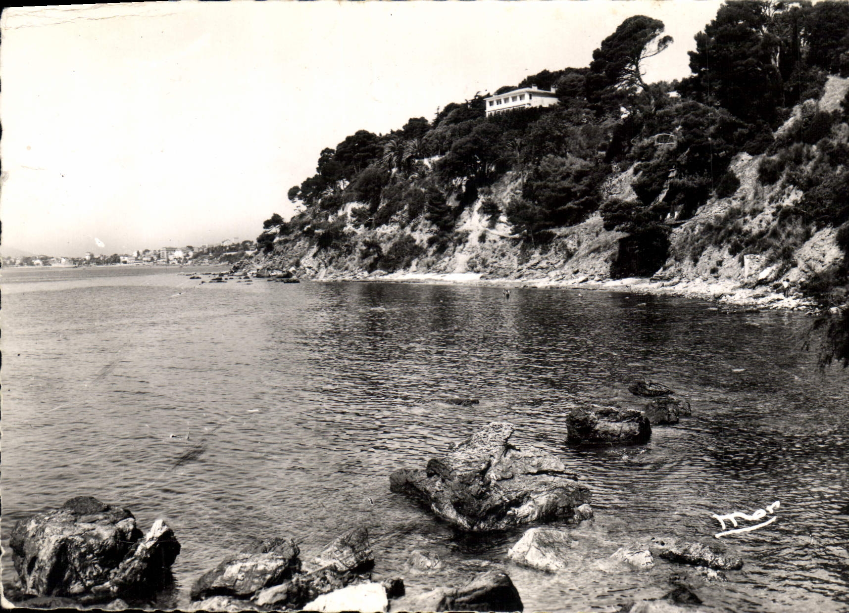 Cap Brun — Toulon-sur-Mer — Hostellerie de la Résidence du Cap Brun