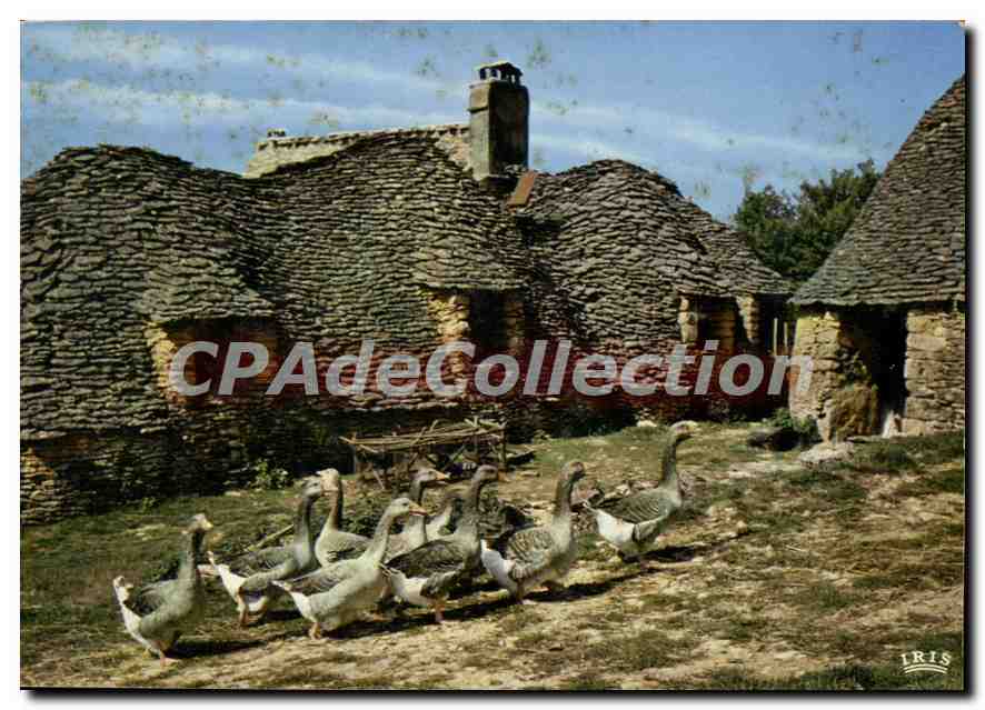 CPSM Au Coeur du Perigord Noir les Bories Cabanes de Pierres seches 