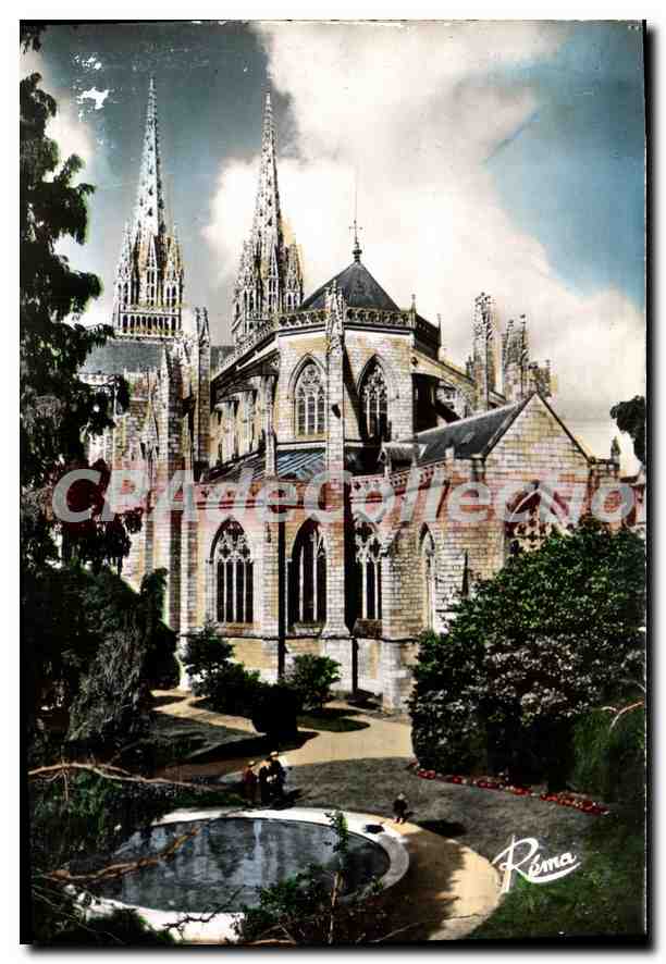 CPSM Quimper Finistere l'Abside de la cathedrale et le jardin 