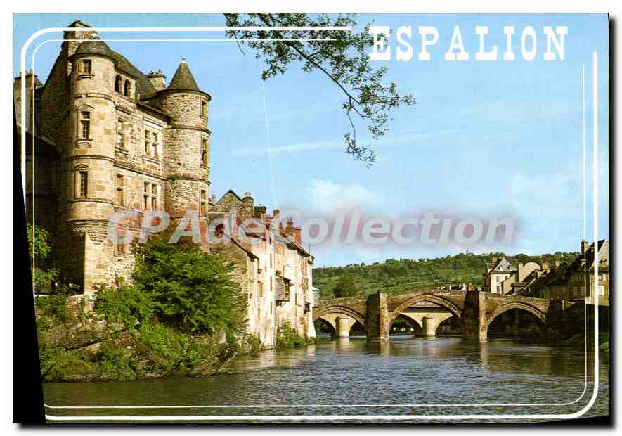CPSM L'Aveyron Touristique Vallee du Lot Espalion le chateau sur les bords du Lot au fond le vieux p