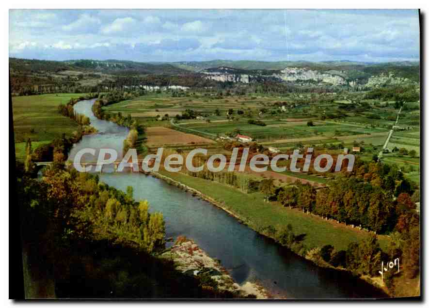 CPSM Couleurs et Lumiere de France En Perigord Pays des Truffes et des Chateaux Domme Dordogne La Va